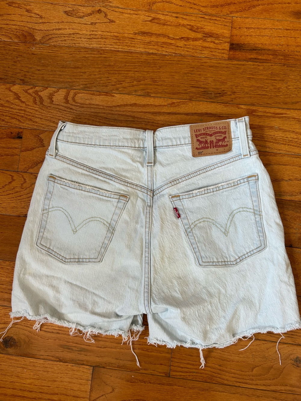 Levi's Light Wash Denim Jeans